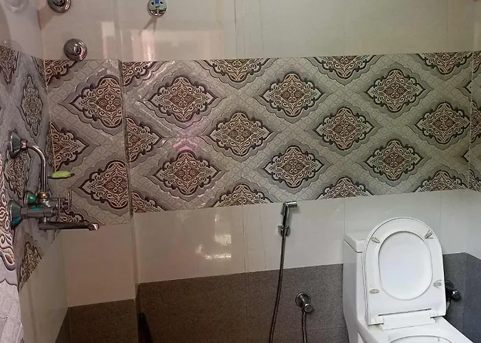 Pragati Privatunterkunft *